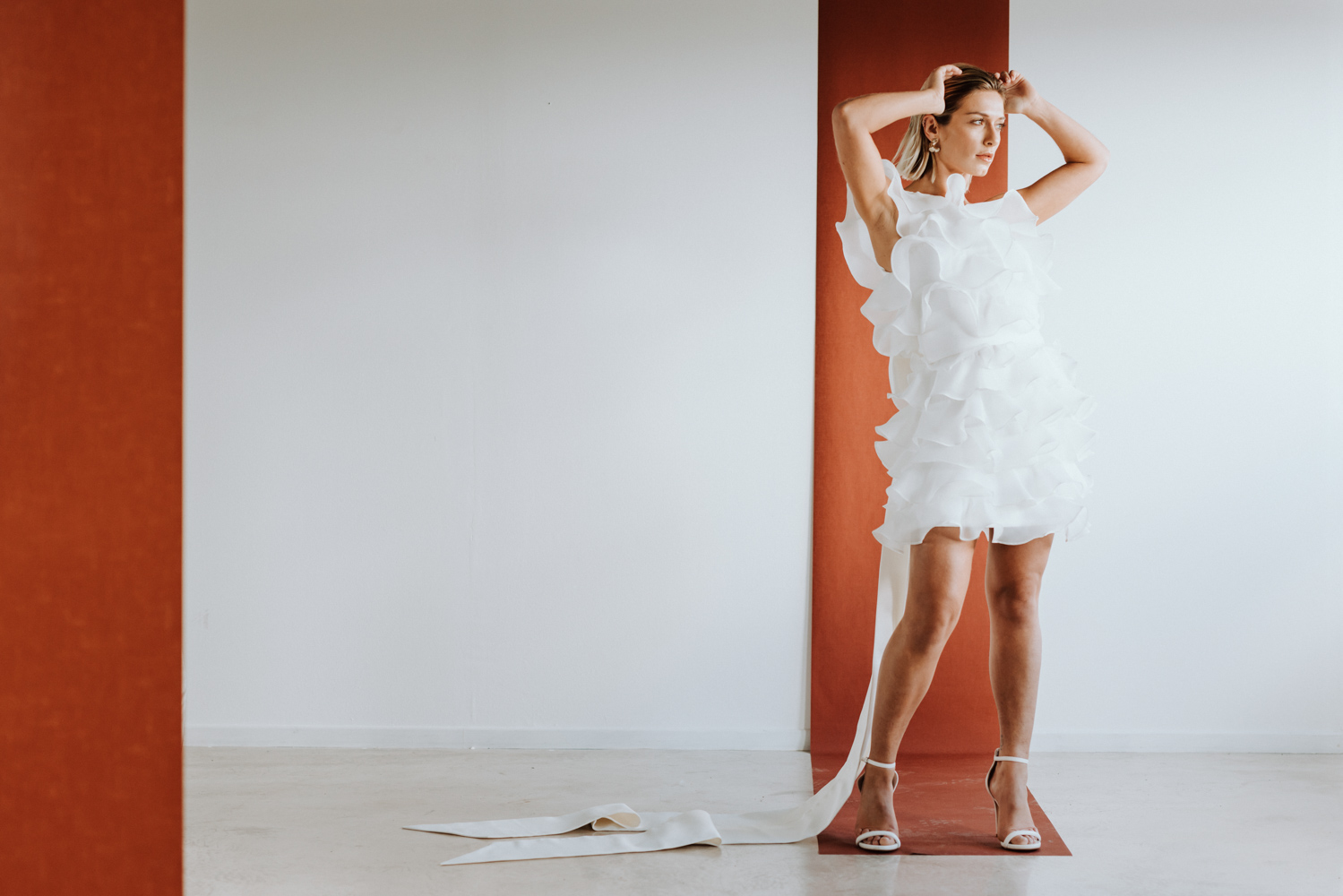 Robe de mariée courte et élégante - Julie Fabrici