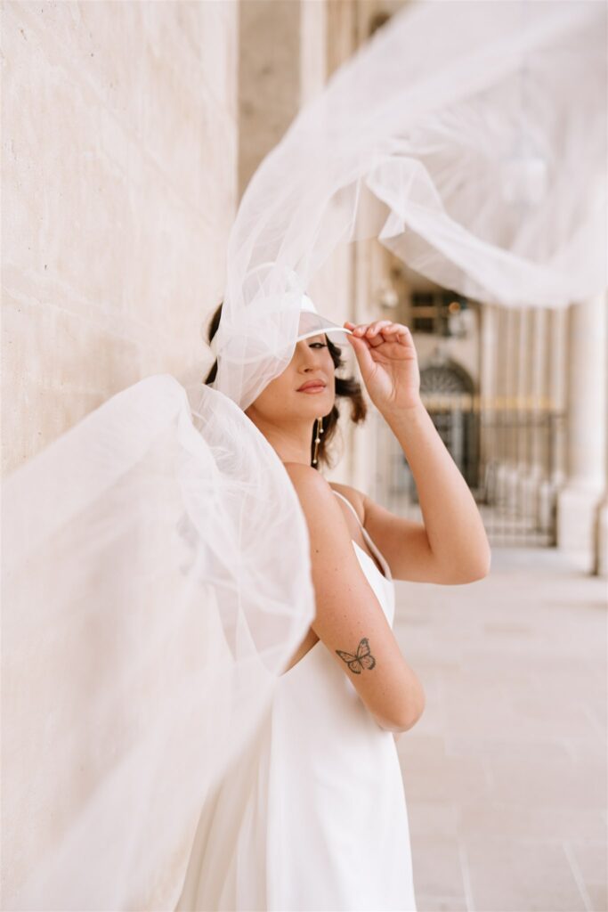 JULIE FABRICI _ CREATRICE ROBES DE MARIEE