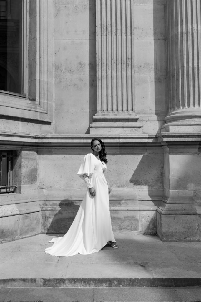 JULIE FABRICI _ CREATRICE ROBES DE MARIEE