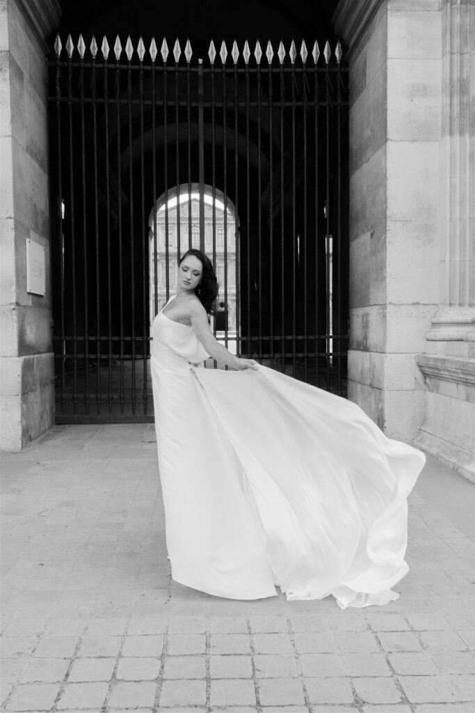 JULIE FABRICI _ CREATRICE ROBES DE MARIEE