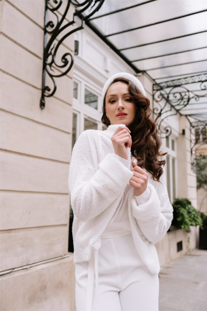 JULIE FABRICI _ CREATRICE ROBES DE MARIEE